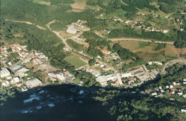 AÉREA POR VOLTA DOS ANOS 2000, DURANTE UMA KARTOFFELFEST